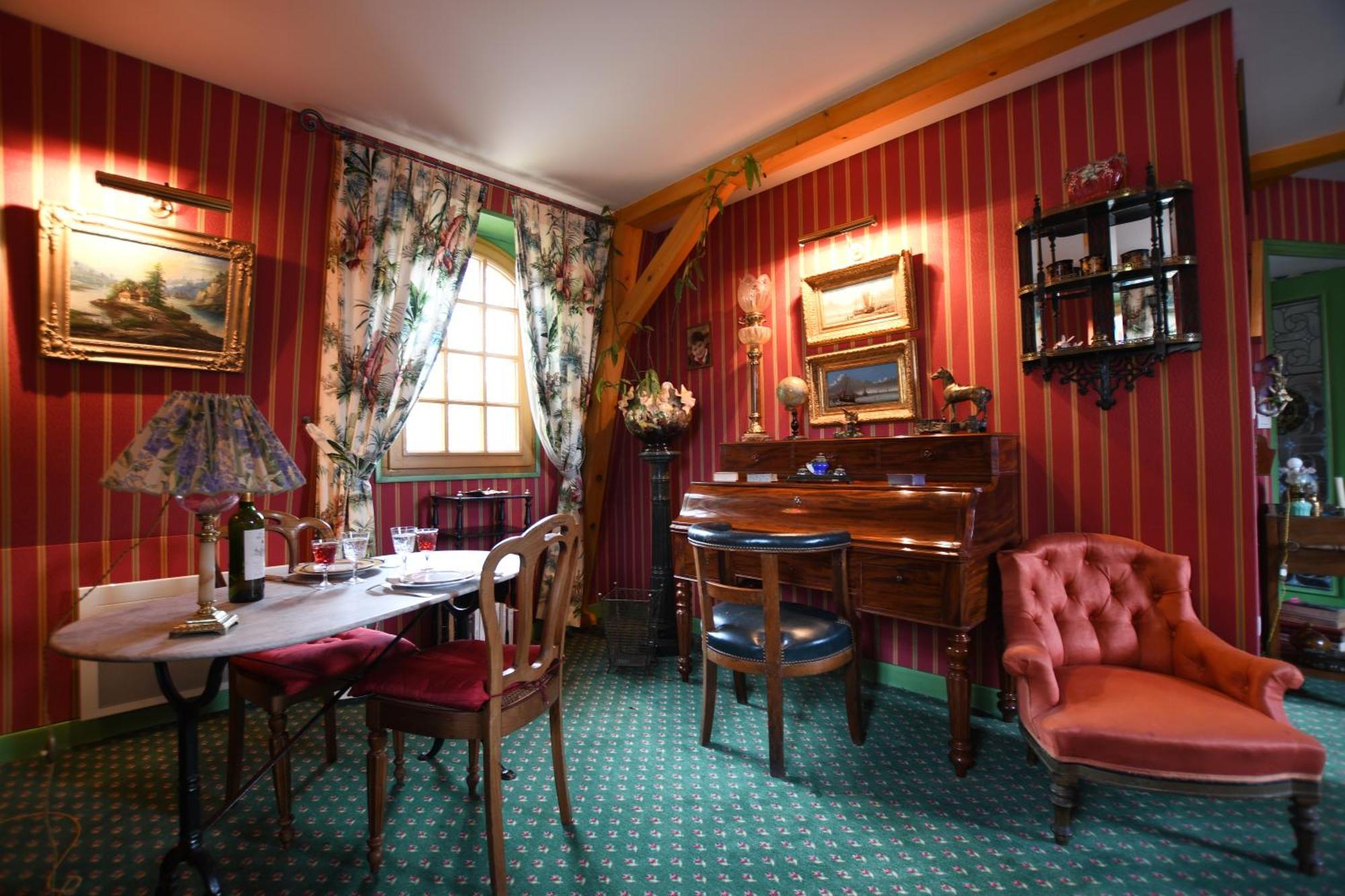 Le Val Clos, Appartement Dans Une Maison De Maitre 19E Tanlay Buitenkant foto